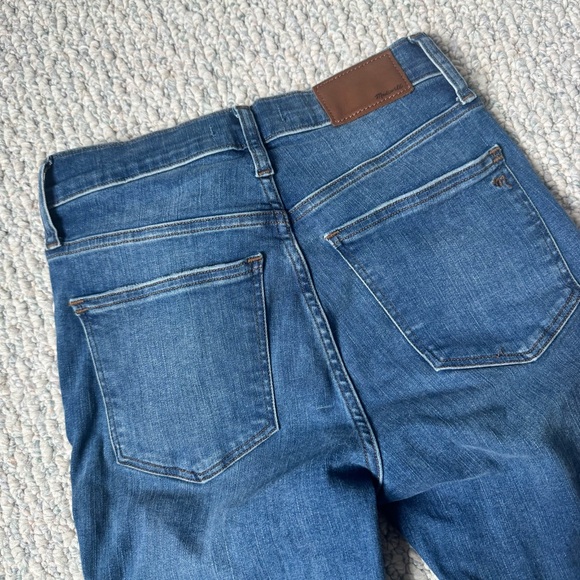 Madewell Mid Rise Distressed Skinny Jeans - Picture 5 of 7